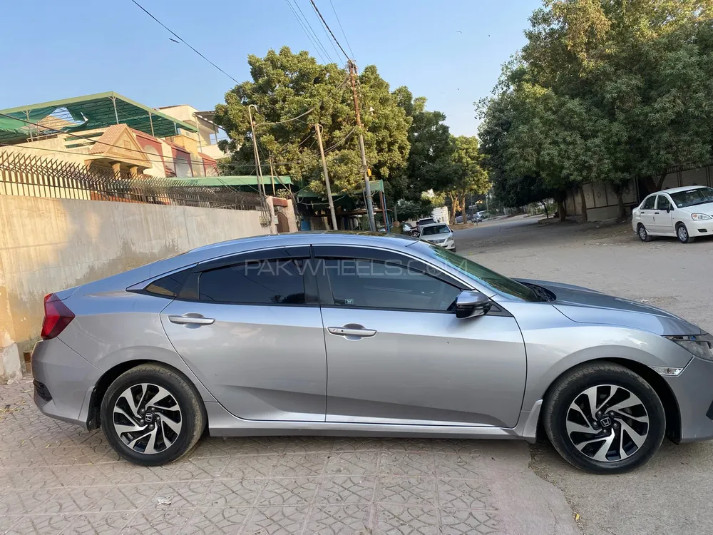 Honda Civic 2017 for Sale in Karachi Honda Civic 2017 for Sale in Karachi Image-16