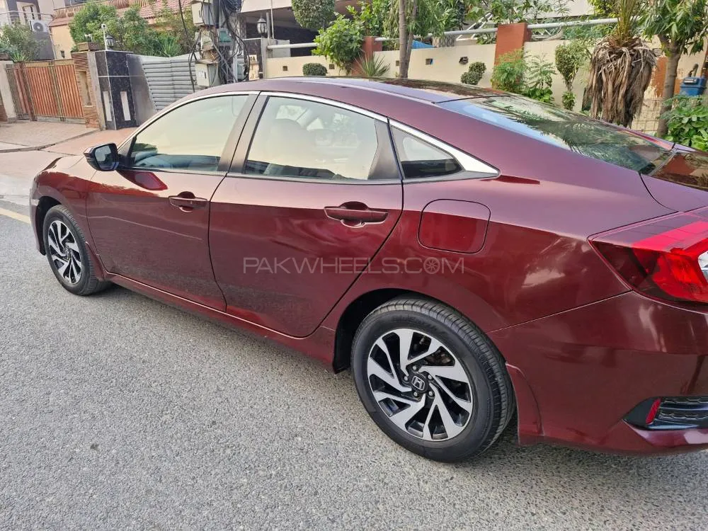 Honda Civic 2018 for Sale in Lahore Honda Civic 2018 for Sale in Lahore Image-3