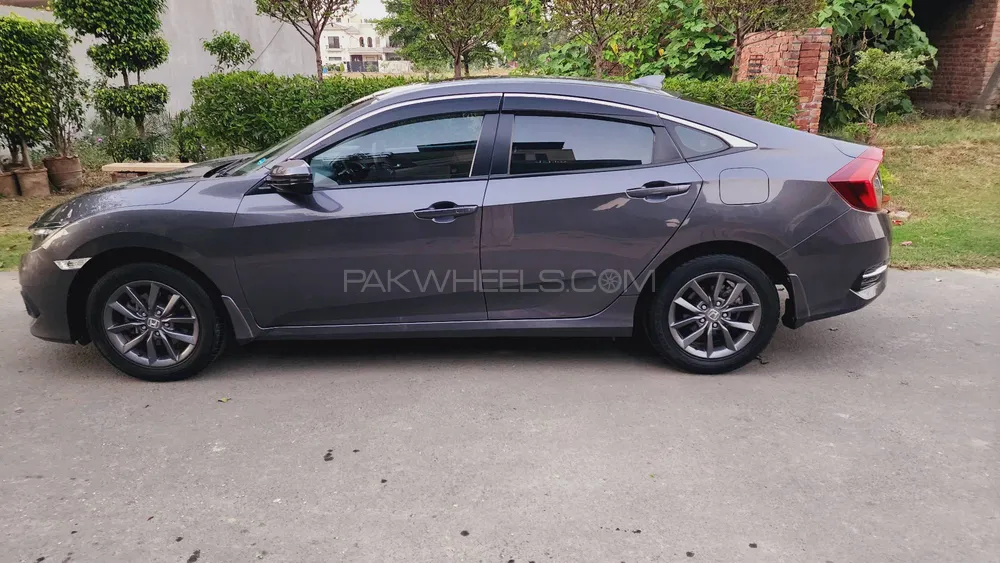 Honda Civic 2020 for Sale in Lahore Honda Civic 2020 for Sale in Lahore Image-8
