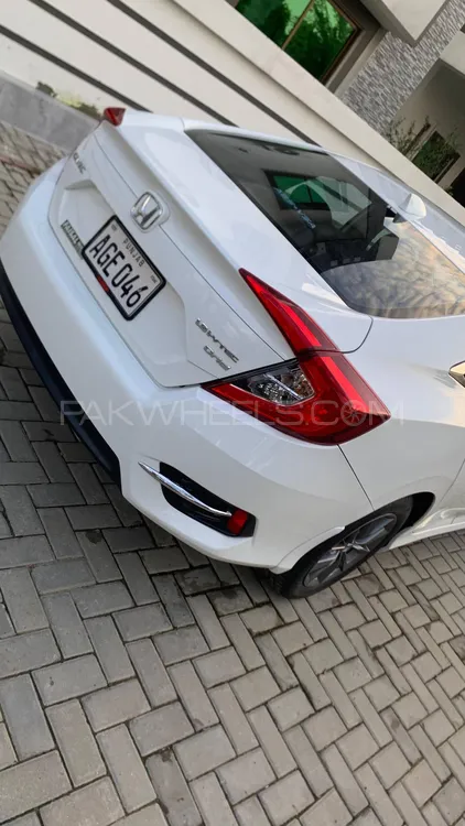 Honda Civic 2021 for Sale in Gujranwala Honda Civic 2021 for Sale in Gujranwala Image-2