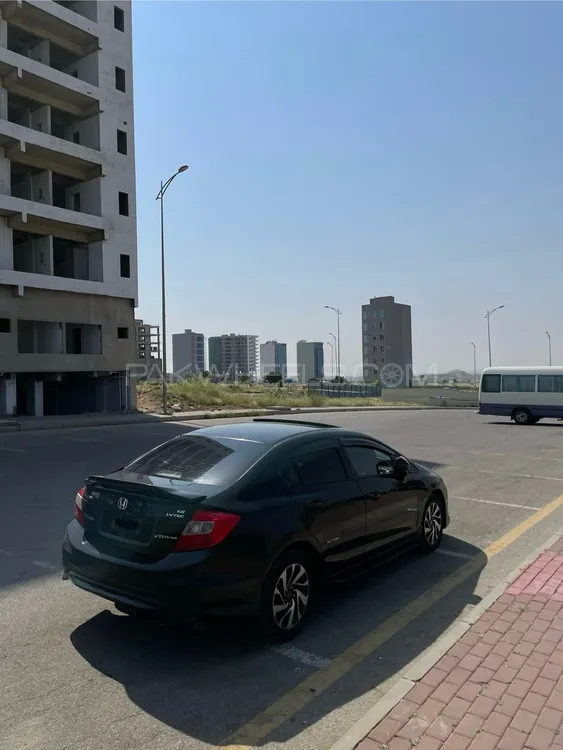 Honda Civic 2015 for Sale in Karachi Honda Civic 2015 for Sale in Karachi Image-5