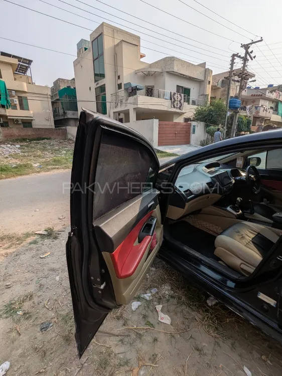 Honda Civic 2007 for Sale in Lahore Honda Civic 2007 for Sale in Lahore Image-11