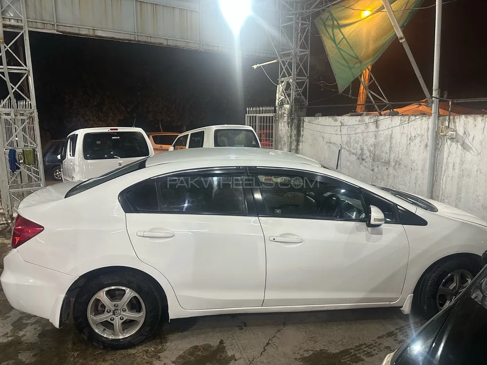 Honda Civic 2014 for Sale in Lahore Honda Civic 2014 for Sale in Lahore Image-6