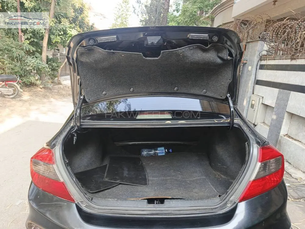 Honda Civic 2013 for Sale in Islamabad Honda Civic 2013 for Sale in Islamabad Image-7