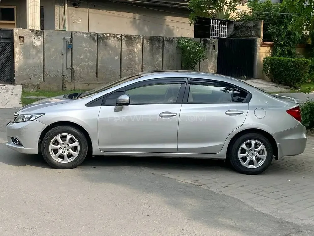 Honda Civic 2014 for Sale in Lahore Honda Civic 2014 for Sale in Lahore Image-5