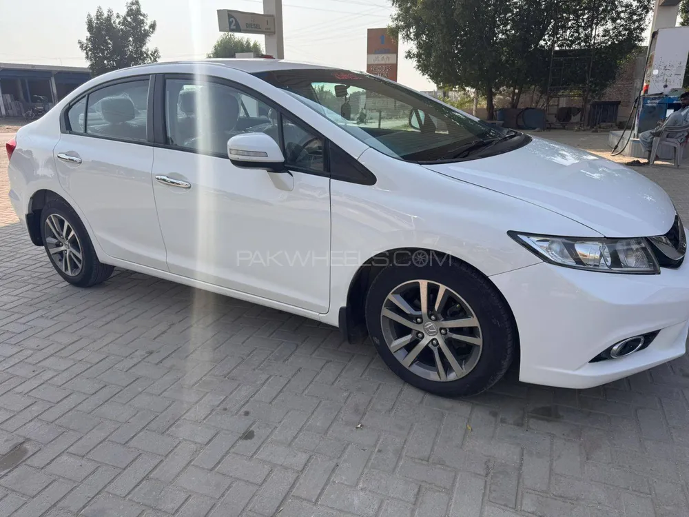 Honda Civic 2015 for Sale in Rahim Yar Khan Honda Civic 2015 for Sale in Rahim Yar Khan Image-10