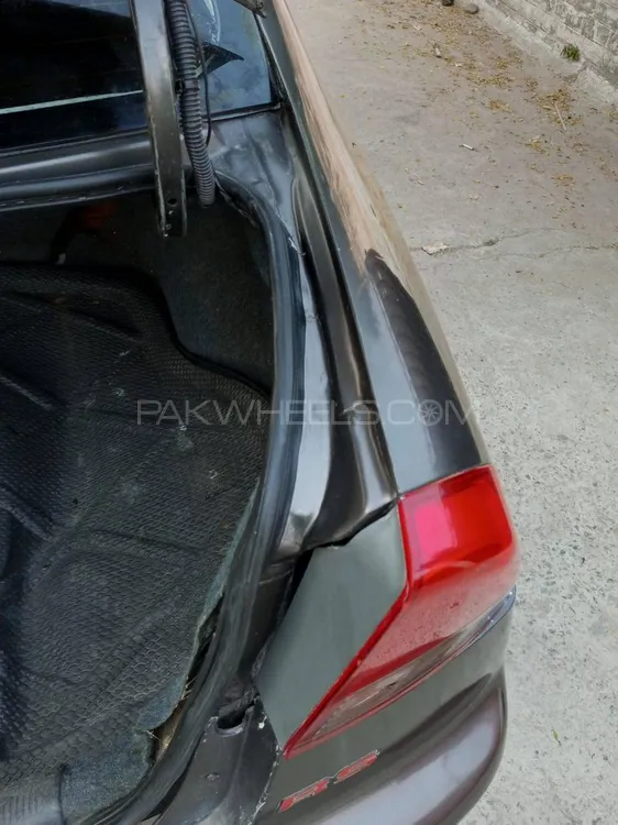 Honda Civic 2004 for Sale in Lahore Honda Civic 2004 for Sale in Lahore Image-10