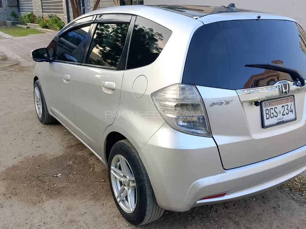 Honda Fit 2013 for Sale in Karachi Honda Fit 2013 for Sale in Karachi Image-8