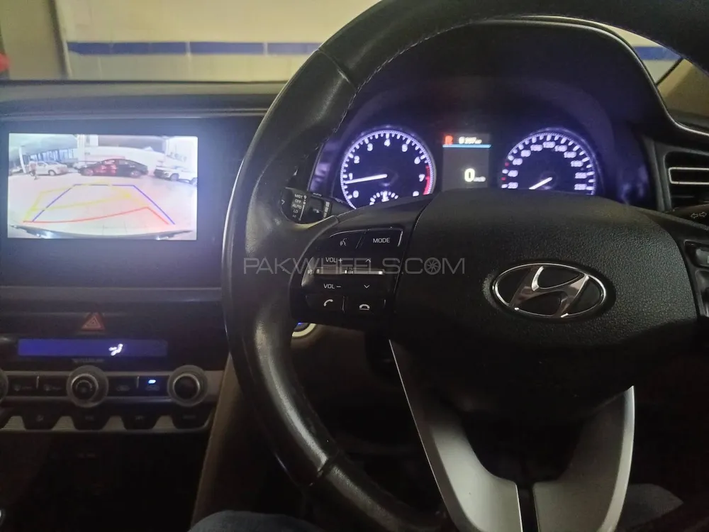 Hyundai Elantra 2022 for Sale in Karachi Hyundai Elantra 2022 for Sale in Karachi Image-2
