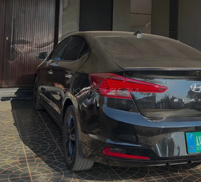 Hyundai Elantra 2022 for Sale in Multan Hyundai Elantra 2022 for Sale in Multan Image-5