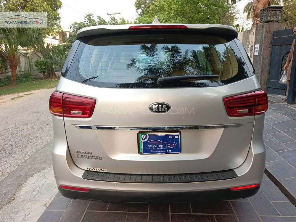KIA Carnival 2018 for Sale in Lahore KIA Carnival 2018 for Sale in Lahore Image-6