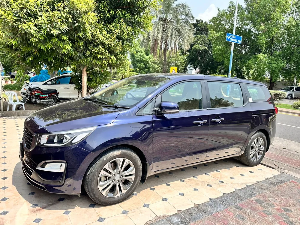 KIA Carnival 2019 for Sale in Lahore KIA Carnival 2019 for Sale in Lahore Image-3