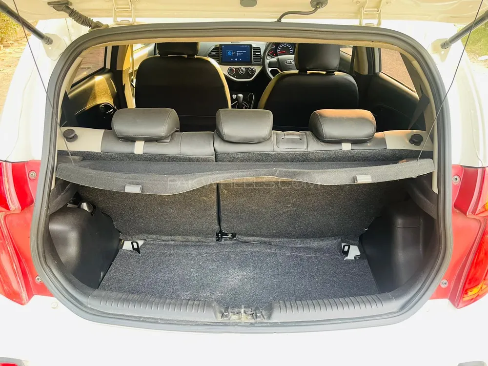 KIA Picanto 2024 for Sale in Lahore KIA Picanto 2024 for Sale in Lahore Image-10