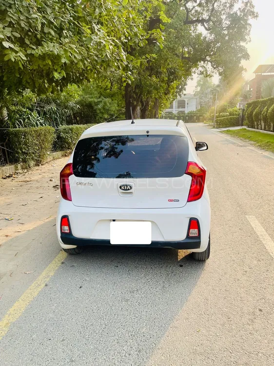 KIA Picanto 2024 for Sale in Lahore KIA Picanto 2024 for Sale in Lahore Image-2