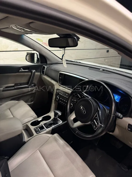 KIA Sportage 2022 for Sale in Lahore KIA Sportage 2022 for Sale in Lahore Image-9