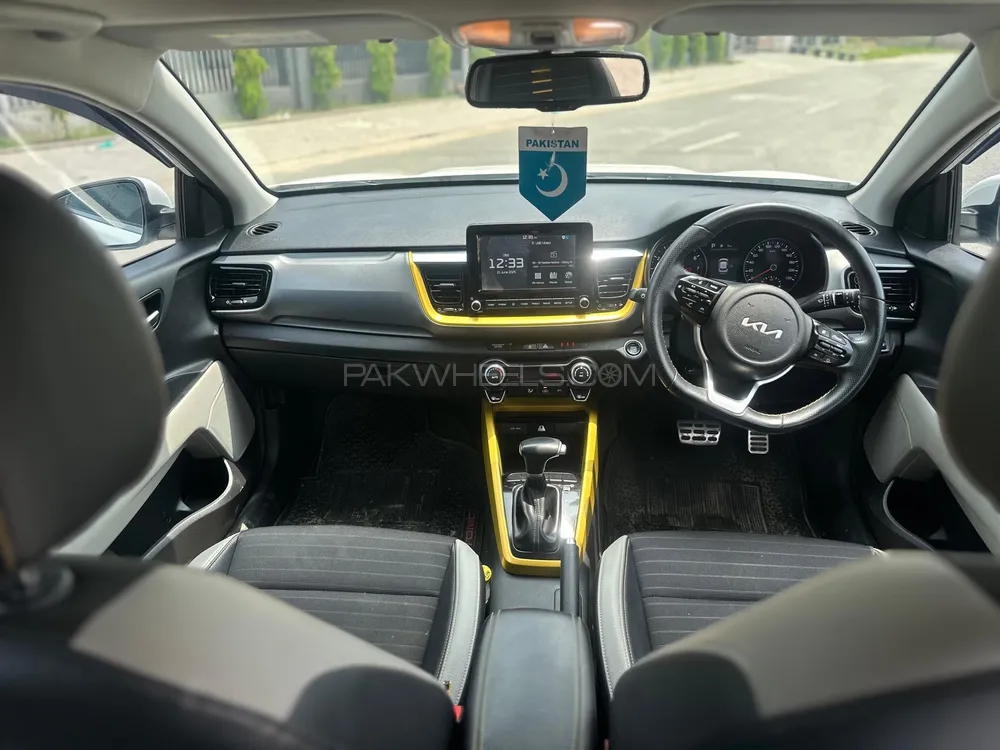 KIA Stonic 2022 for Sale in Lahore KIA Stonic 2022 for Sale in Lahore Image-8