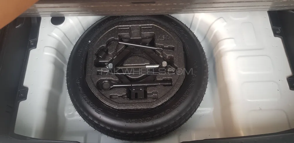 KIA Stonic 2024 for Sale in Lahore KIA Stonic 2024 for Sale in Lahore Image-8