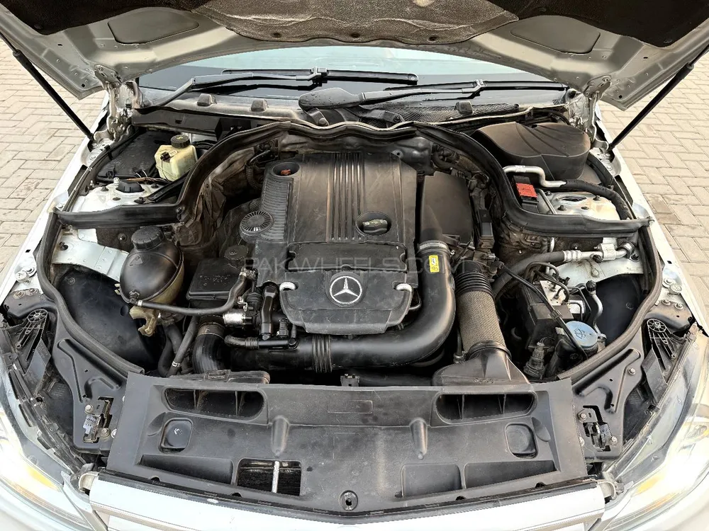 Mercedes Benz C Class 2011 for Sale in Multan Mercedes Benz C Class 2011 for Sale in Multan Image-14