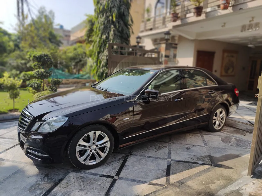 Mercedes Benz E Class 2011 for Sale in Islamabad Mercedes Benz E Class 2011 for Sale in Islamabad Image-5