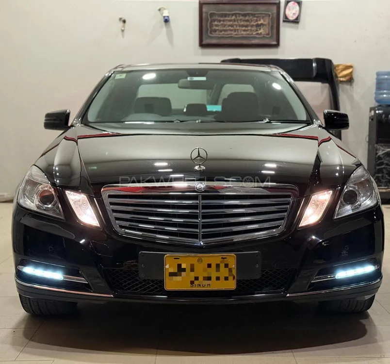 مرسڈیز بینز ای کلاس 2011 for Sale in کراچی مرسڈیز بینز ای کلاس 2011 for Sale in کراچی Image-3