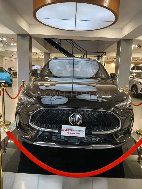 MG HS 2025 for Sale in Rawalpindi MG HS 2025 for Sale in Rawalpindi Image-4
