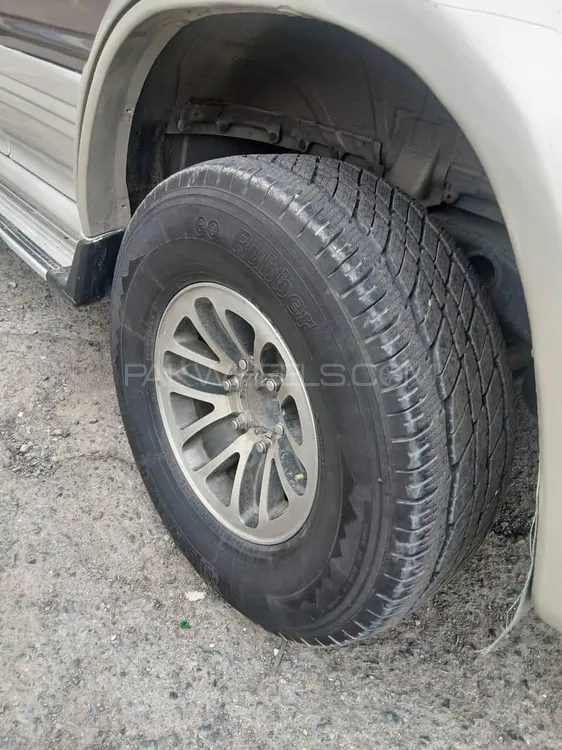 Mitsubishi Pajero 1993 for Sale in Lahore Mitsubishi Pajero 1993 for Sale in Lahore Image-1