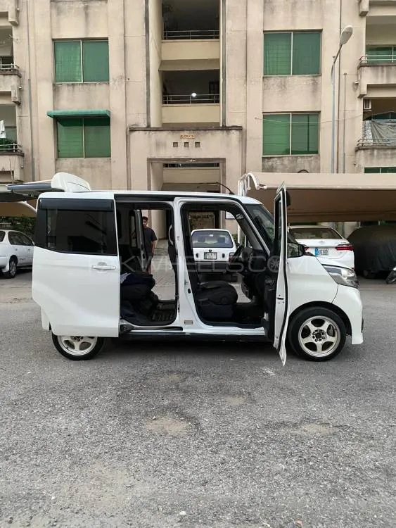 Nissan Dayz Roox 2015 for Sale in Rawalpindi Nissan Dayz Roox 2015 for Sale in Rawalpindi Image-2