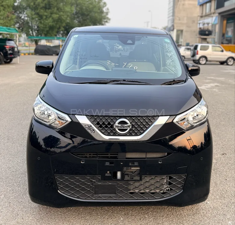 Nissan Dayz 2023 for Sale in Lahore Image-1