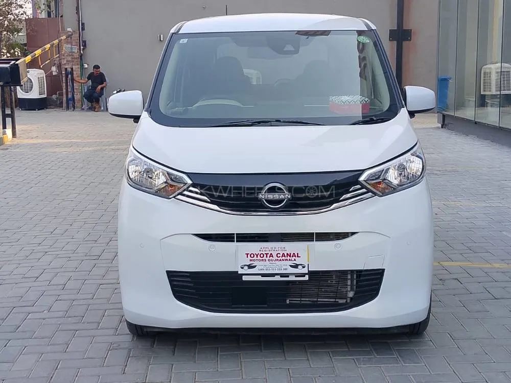 Nissan Dayz 2024 for Sale in Gujranwala Nissan Dayz 2024 for Sale in Gujranwala Image-1