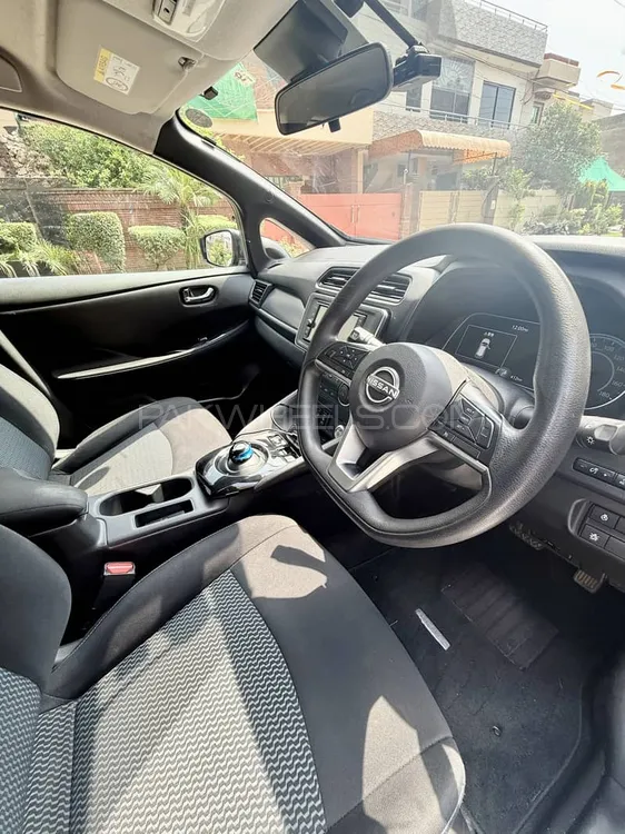 Nissan Leaf 2021 for Sale in Lahore Nissan Leaf 2021 for Sale in Lahore Image-4