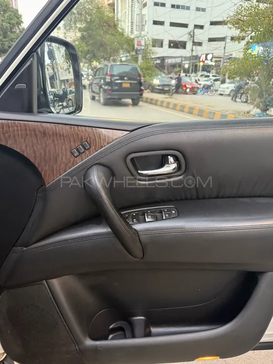 Nissan Patrol 2013 for Sale in Karachi Nissan Patrol 2013 for Sale in Karachi Image-14