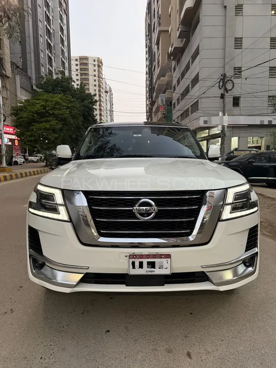 Nissan Patrol 2013 for Sale in Karachi Nissan Patrol 2013 for Sale in Karachi Image-1