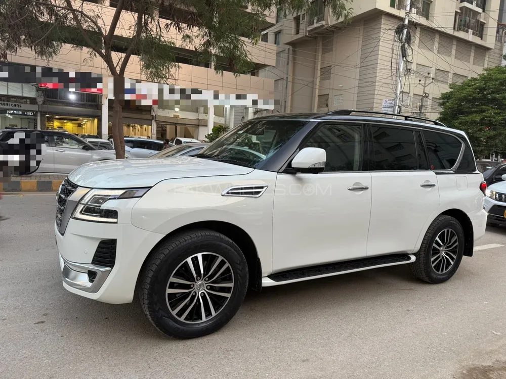 Nissan Patrol 2013 for Sale in Karachi Nissan Patrol 2013 for Sale in Karachi Image-3