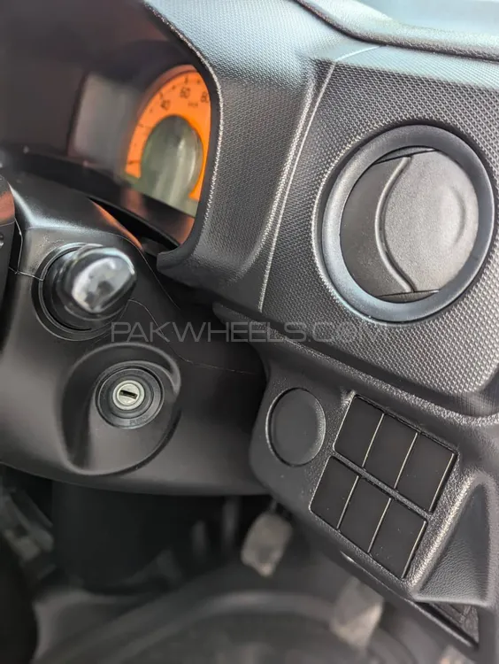Suzuki Alto 2024 for Sale in Rawalpindi Suzuki Alto 2024 for Sale in Rawalpindi Image-9