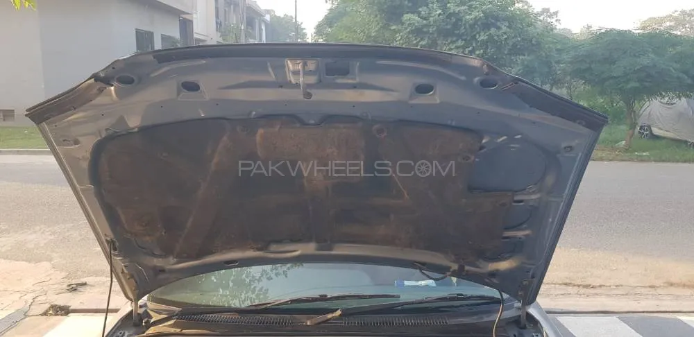 Suzuki Baleno 2002 for Sale in Lahore Suzuki Baleno 2002 for Sale in Lahore Image-14