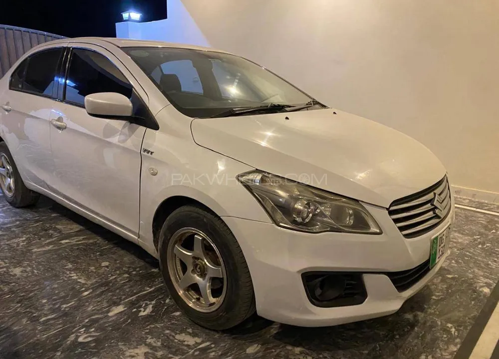 Suzuki Ciaz 2017 for Sale in Lahore Suzuki Ciaz 2017 for Sale in Lahore Image-1