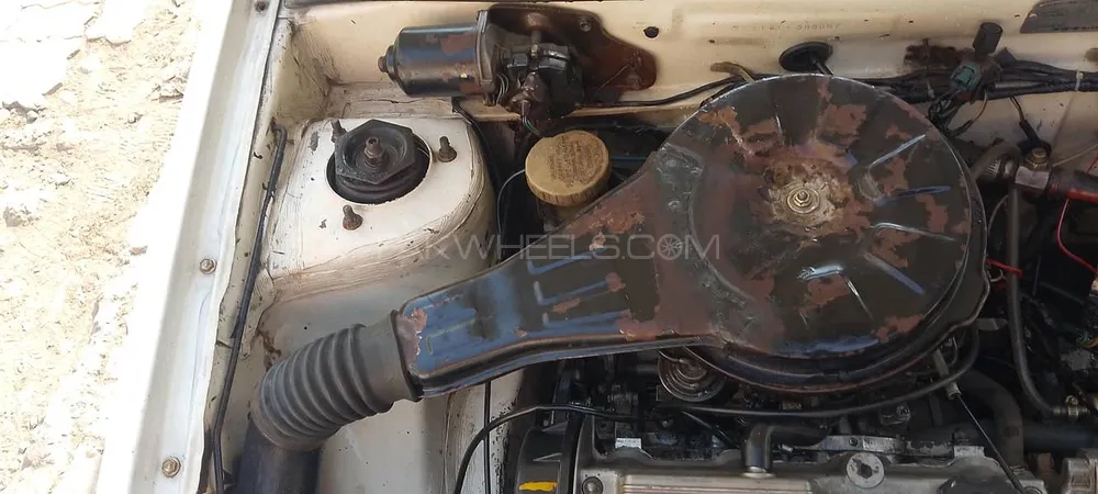 Suzuki Cultus 2006 for Sale in Wah cantt Suzuki Cultus 2006 for Sale in Wah cantt Image-13