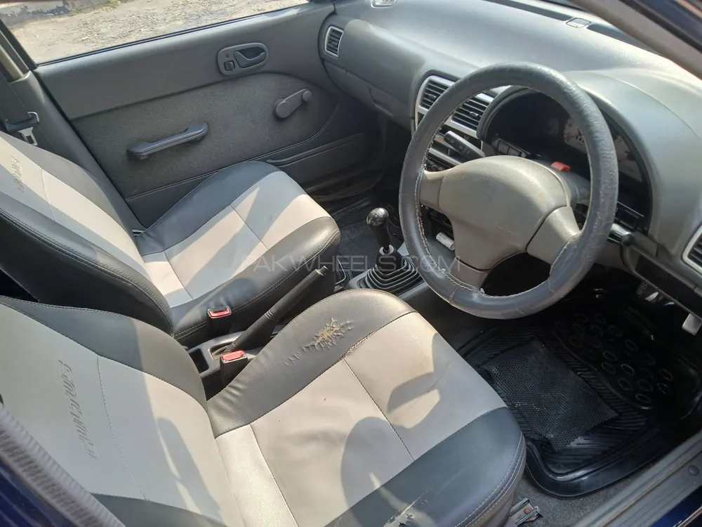 Suzuki Cultus 2013 for Sale in Faisalabad Suzuki Cultus 2013 for Sale in Faisalabad Image-2