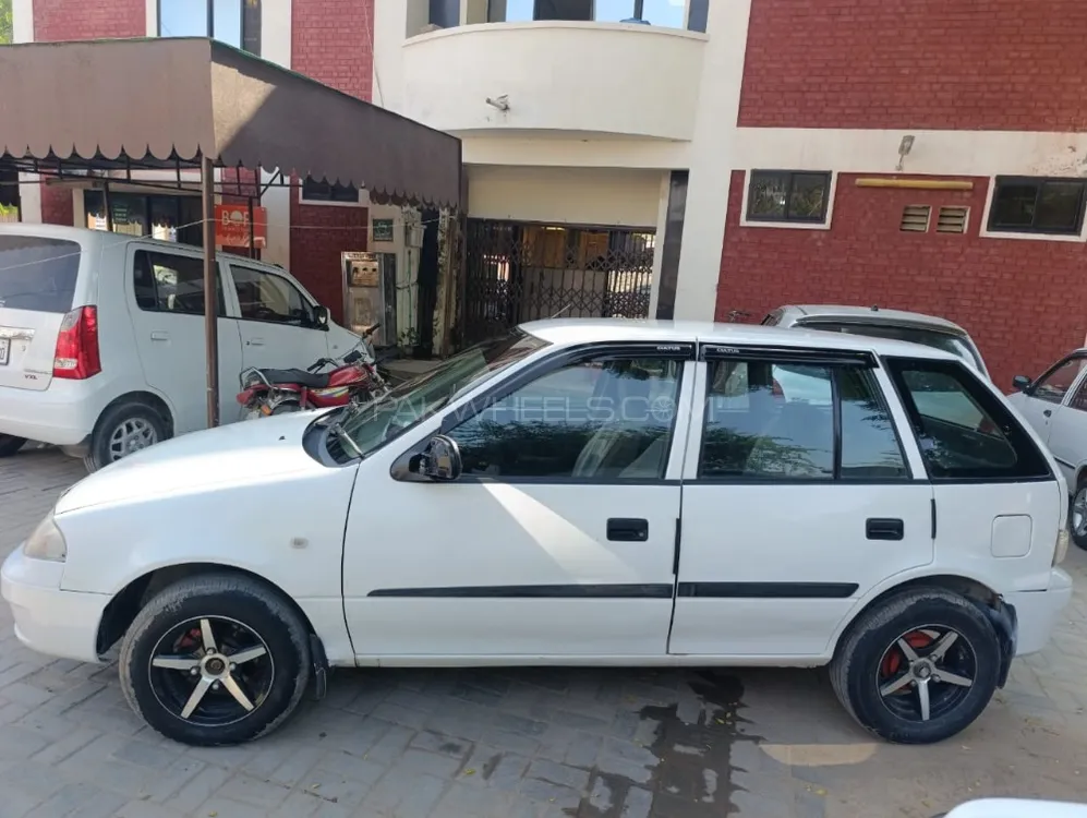 Suzuki Cultus 2014 for Sale in Sargodha Suzuki Cultus 2014 for Sale in Sargodha Image-3