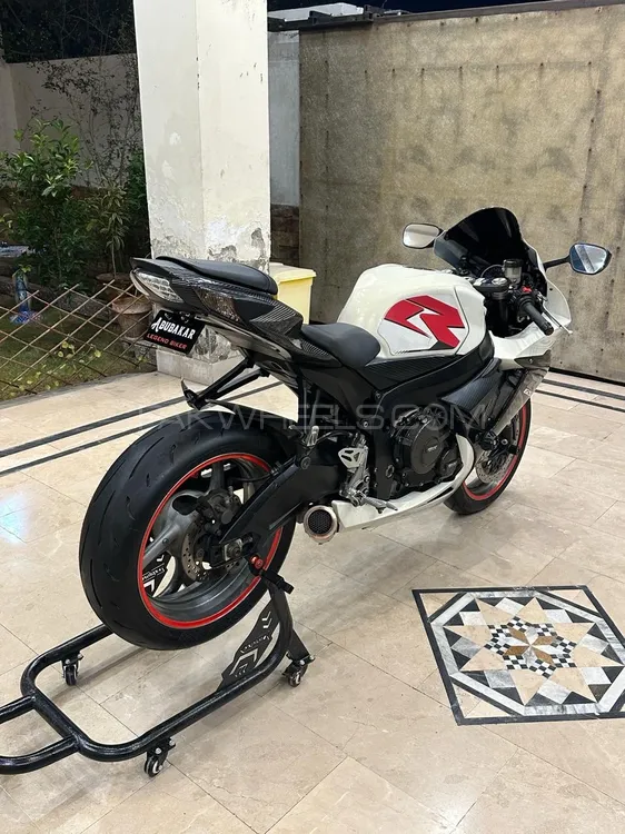 Suzuki GSX-R600 2011 for Sale Suzuki GSX-R600 2011 for Sale Image-1