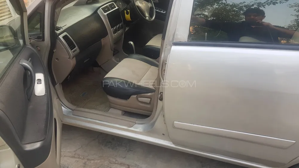 Suzuki Liana 2006 for Sale in Islamabad Suzuki Liana 2006 for Sale in Islamabad Image-13
