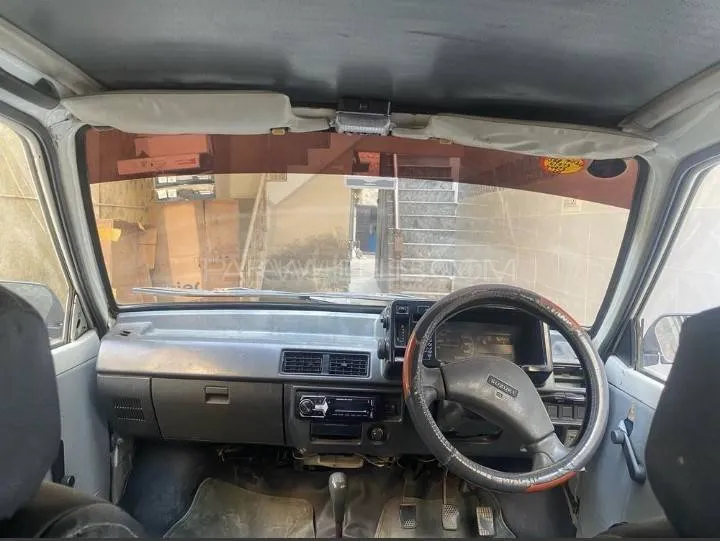 Suzuki Mehran 2004 for Sale in Sargodha Suzuki Mehran 2004 for Sale in Sargodha Image-4