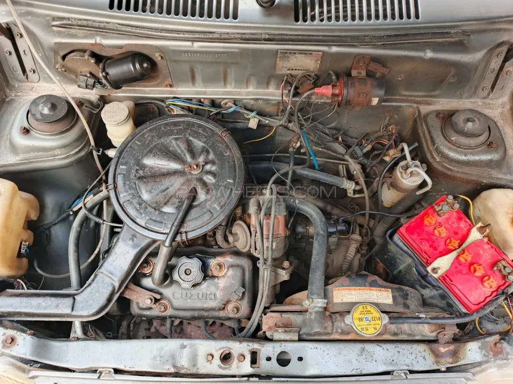 Suzuki Mehran 2010 for Sale in Lahore Suzuki Mehran 2010 for Sale in Lahore Image-11