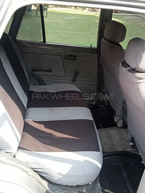 Suzuki Mehran 2010 for Sale in Lahore Suzuki Mehran 2010 for Sale in Lahore Image-5