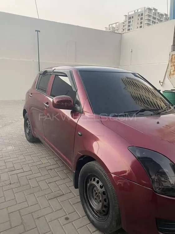 Suzuki Swift 2011 for Sale in Karachi Suzuki Swift 2011 for Sale in Karachi Image-3
