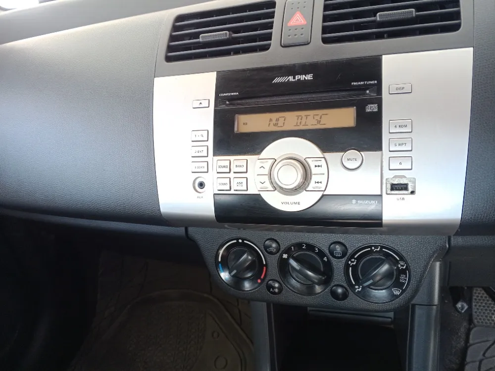 Suzuki Swift 2012 for Sale in Islamabad Suzuki Swift 2012 for Sale in Islamabad Image-9