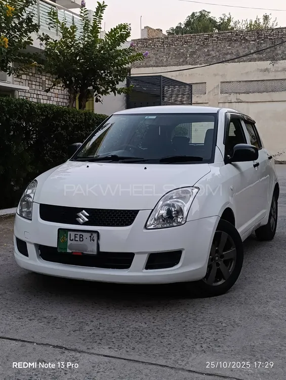 Suzuki Swift 2014 for Sale in Rawalpindi Suzuki Swift 2014 for Sale in Rawalpindi Image-1