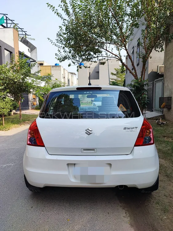 Suzuki Swift 2015 for Sale in Lahore Suzuki Swift 2015 for Sale in Lahore Image-2