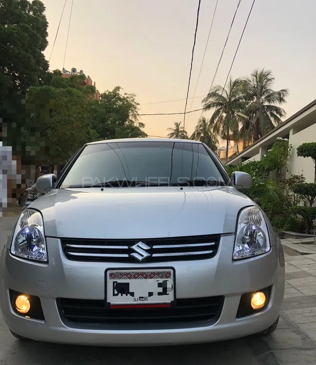 سوزوکی سوئفٹ 2018 for Sale in کراچی سوزوکی سوئفٹ 2018 for Sale in کراچی Image-4