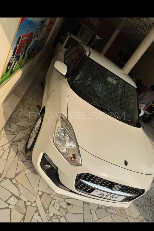 Suzuki Swift 2024 for Sale in Bahawalnagar Suzuki Swift 2024 for Sale in Bahawalnagar Image-3